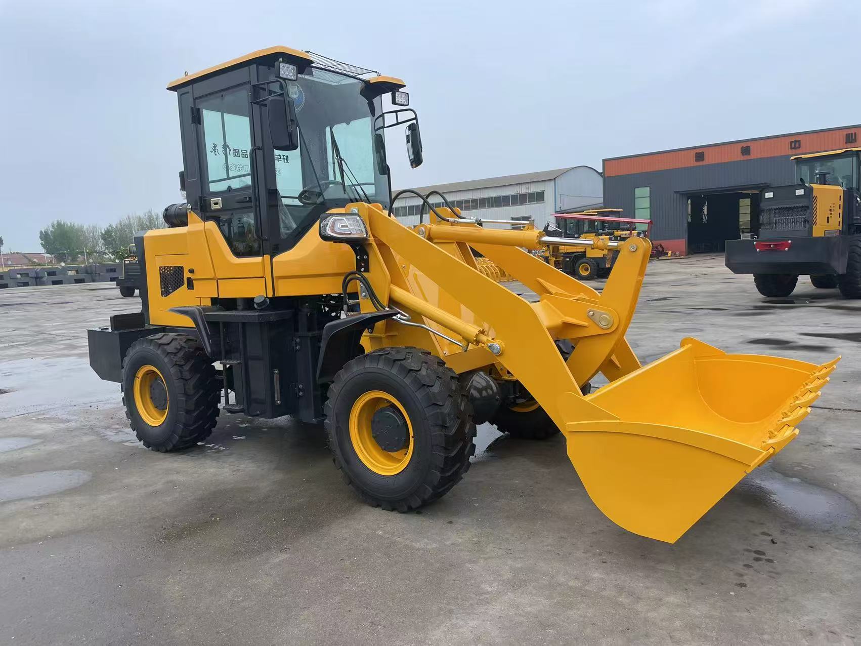 لودر صغير بعجلات، لودر أمامي ه - مراجعة Wheel Loader وسعره